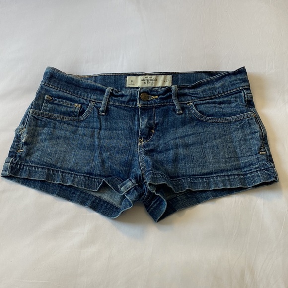 Abercrombie & Fitch 5-Pocket Jean Shorts - Picture 15 of 16